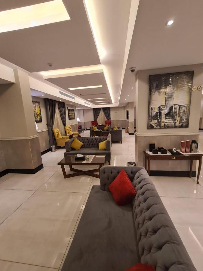 دار ود للأجنحة الفندقية Jidda Exteriör bild